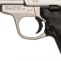 Smith & Wesson SW22 Victory mit Gewindelauf - .22lr | Waffen Falch